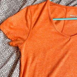 Athletic top great for workouts